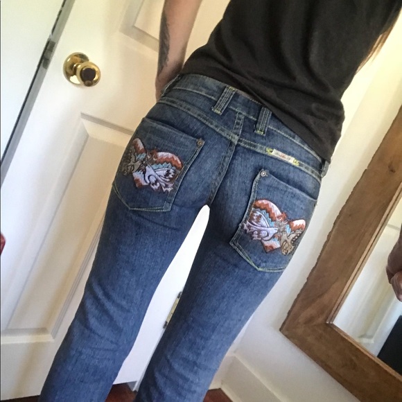 Frankie B dove heart embroidered jeans - Picture 2 of 8